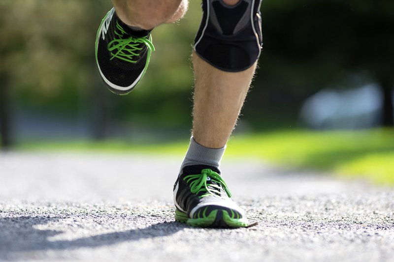 The Effects of Running Shoes on Foot Function and Running Injuries